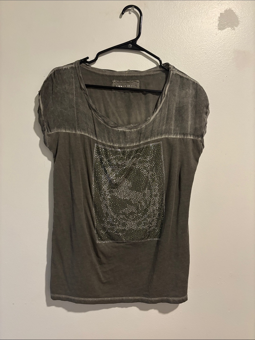 Studded Washed Gray Short Sleeve Tee - Picture 1 of 3